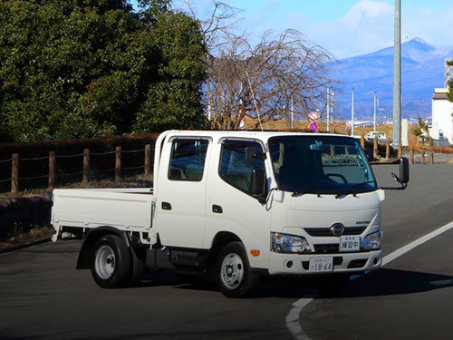 準中型車