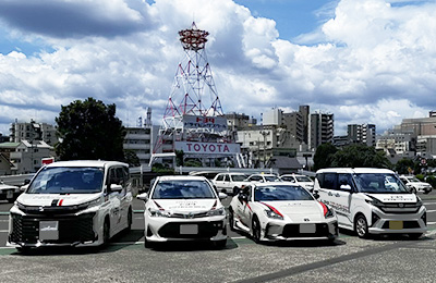 教習車